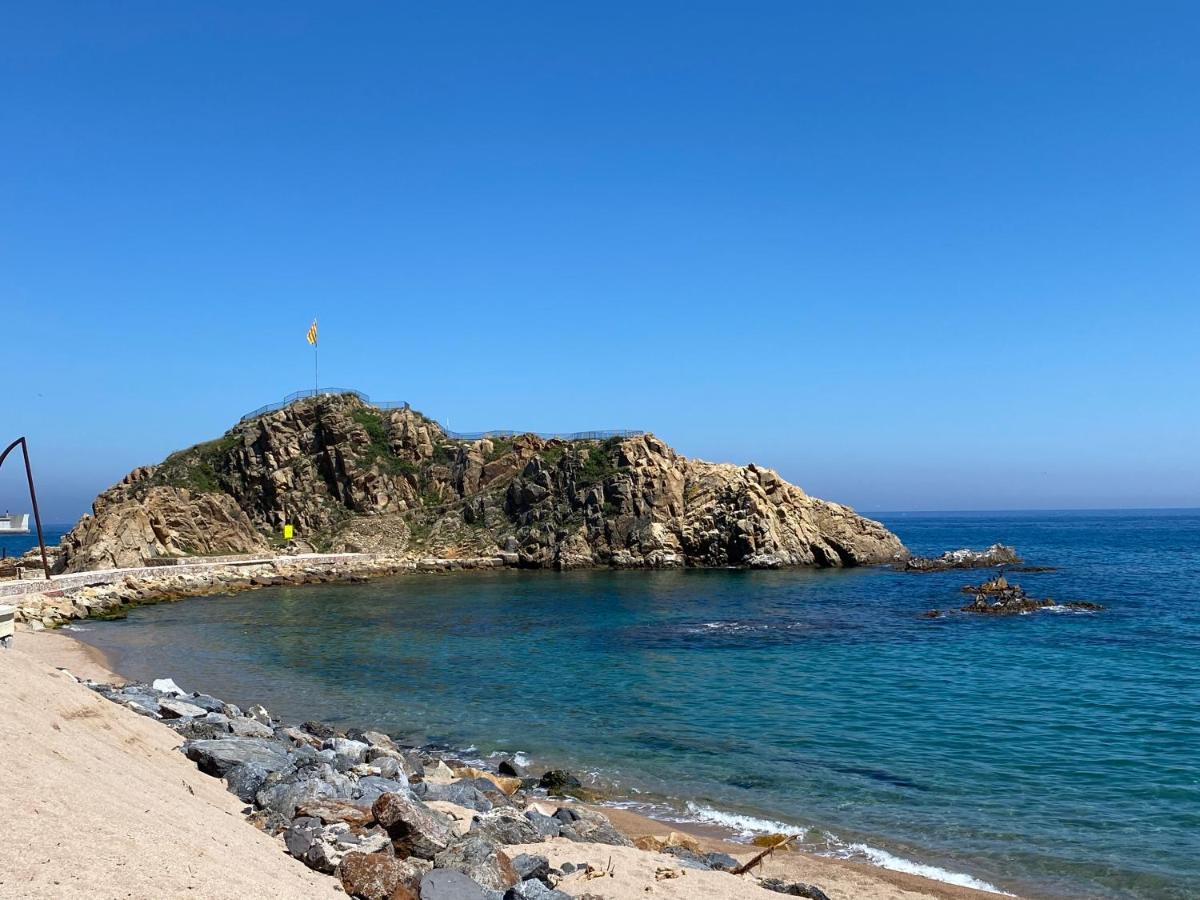 El Rancho At The Beach 布拉内斯 外观 照片